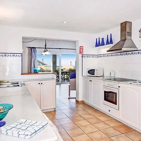 Sonrisa Villa *